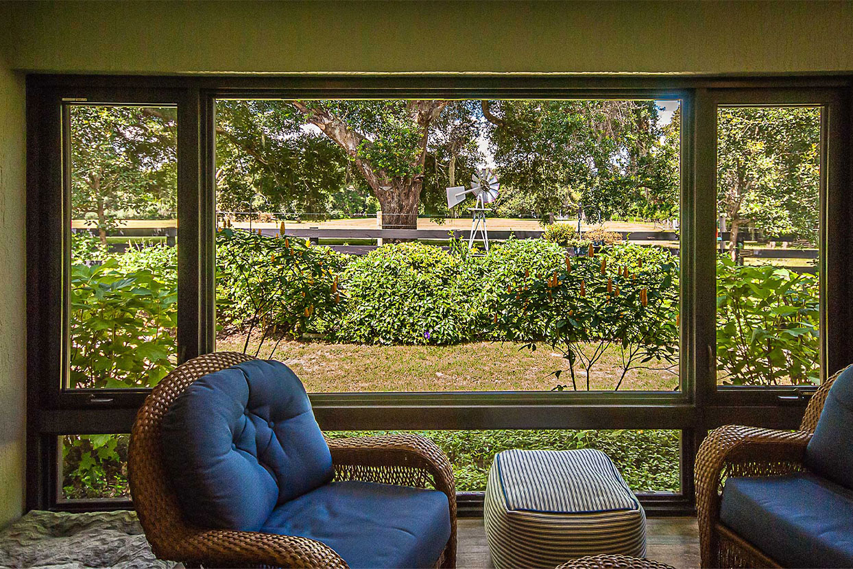 Platinum Casement Picture Window