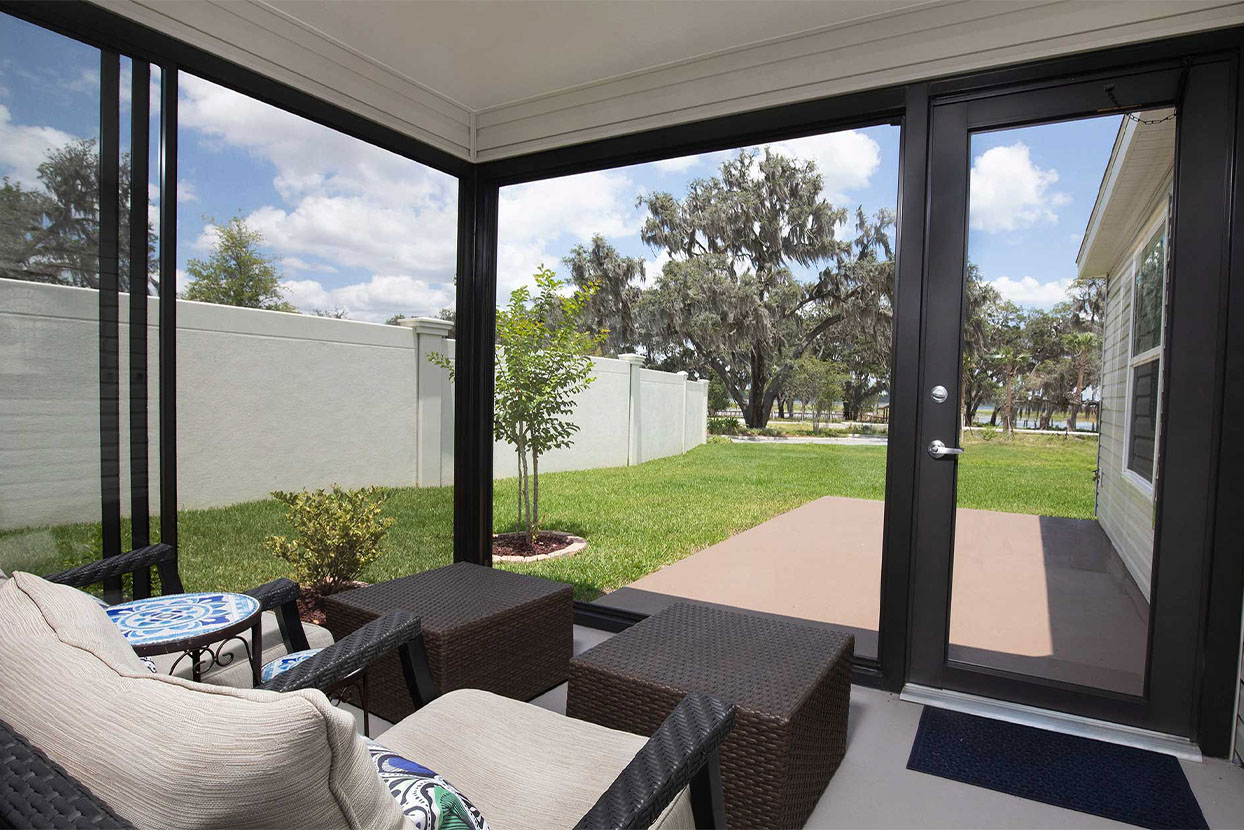 cabana horizontal slider